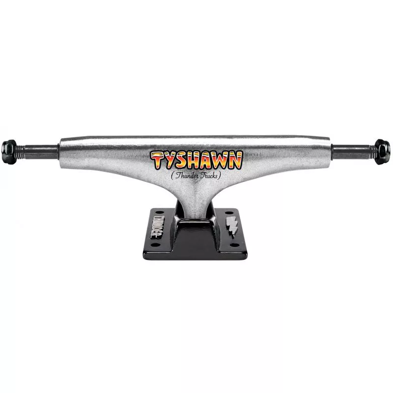 Thunder / Pro Hollow Light 151 / Tyshawn